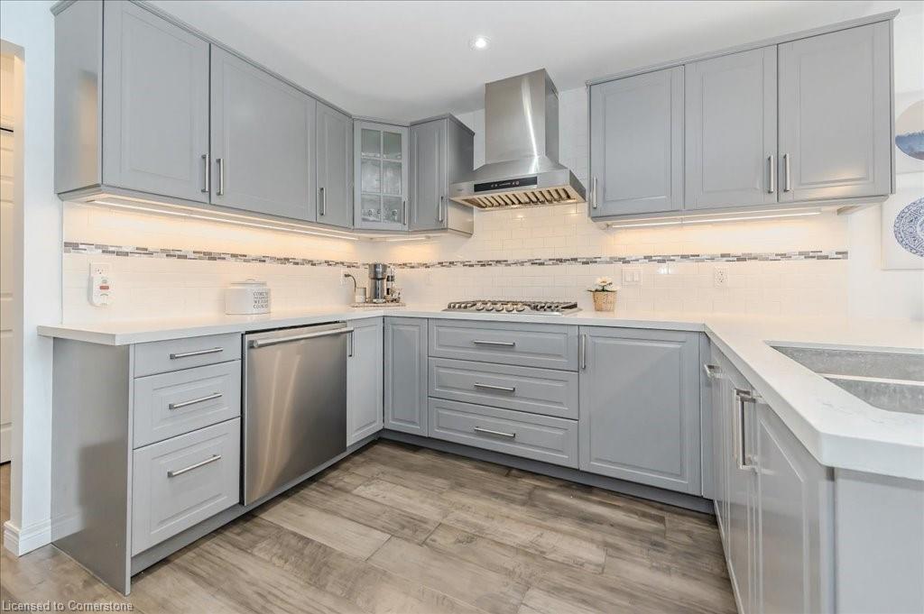 86 Davis Street Property Photo