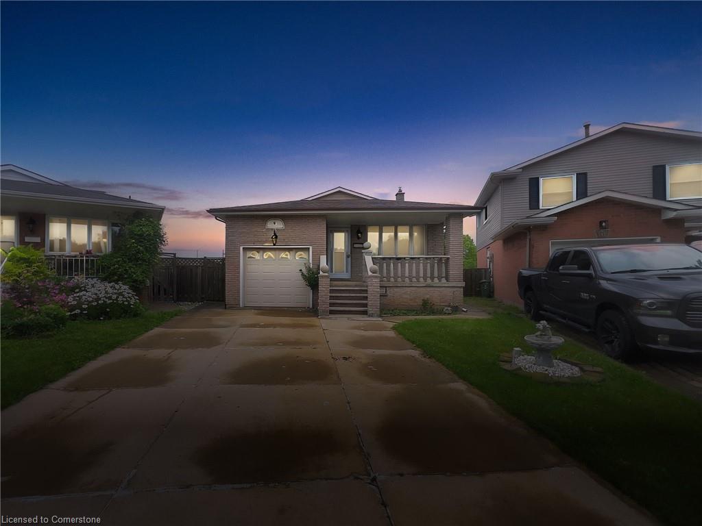 2 Mark Place Property Photo 1