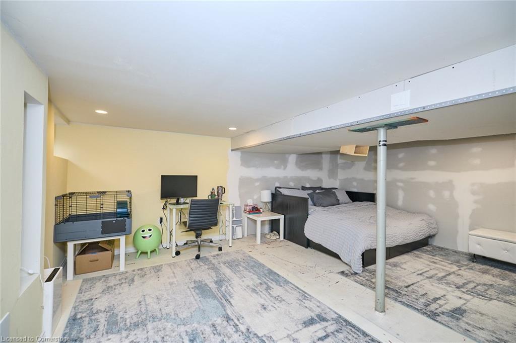 42 Louth Street Property Photo 23