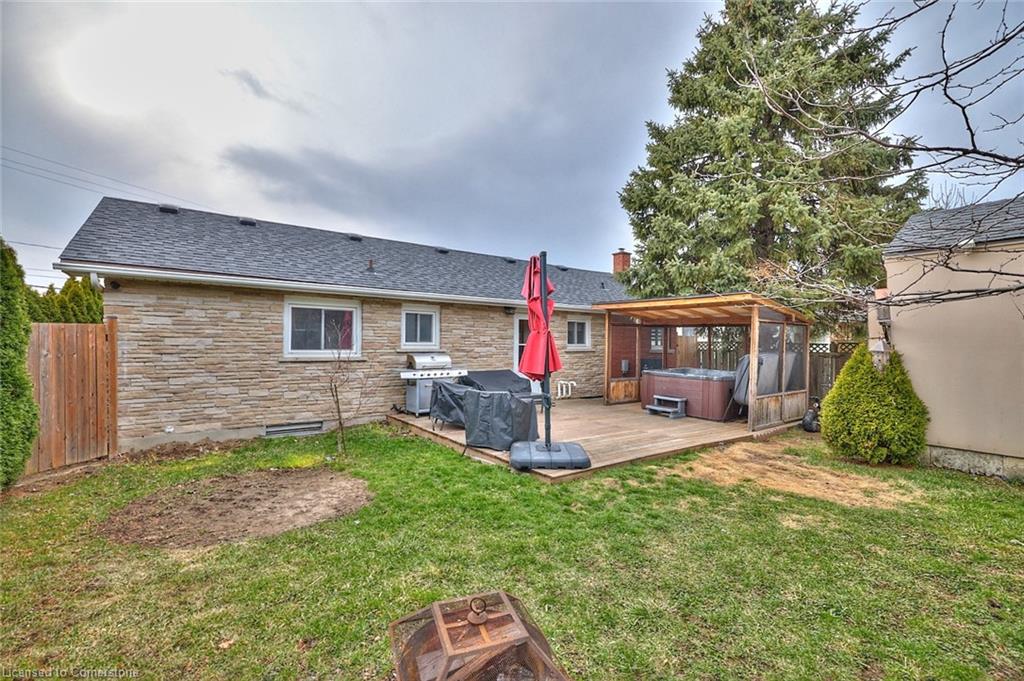 42 Louth Street Property Photo 31