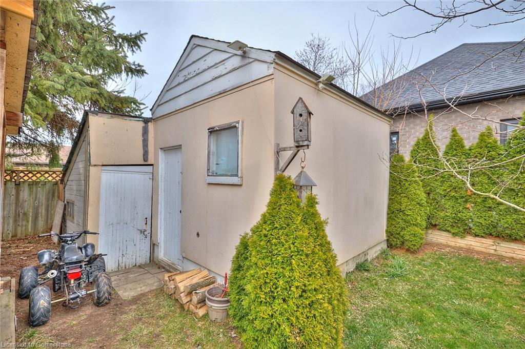 42 Louth Street Property Photo 36