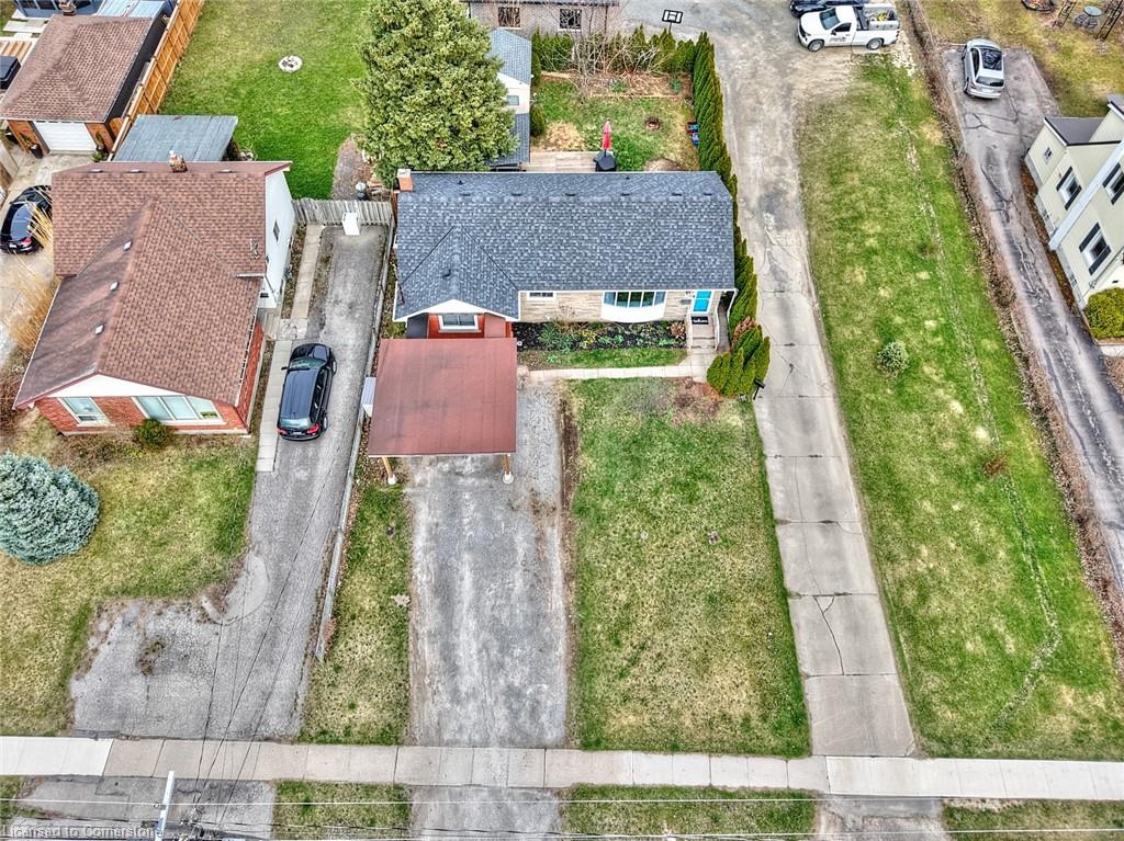 42 Louth Street Property Photo 40