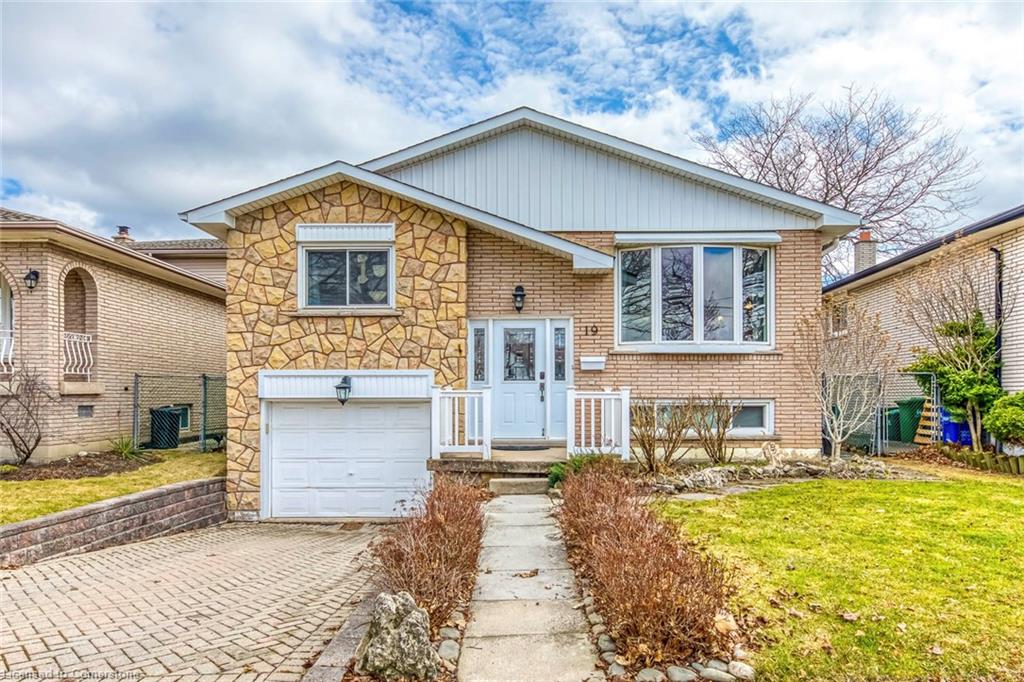 19 Normajean Avenue Property Photo 1