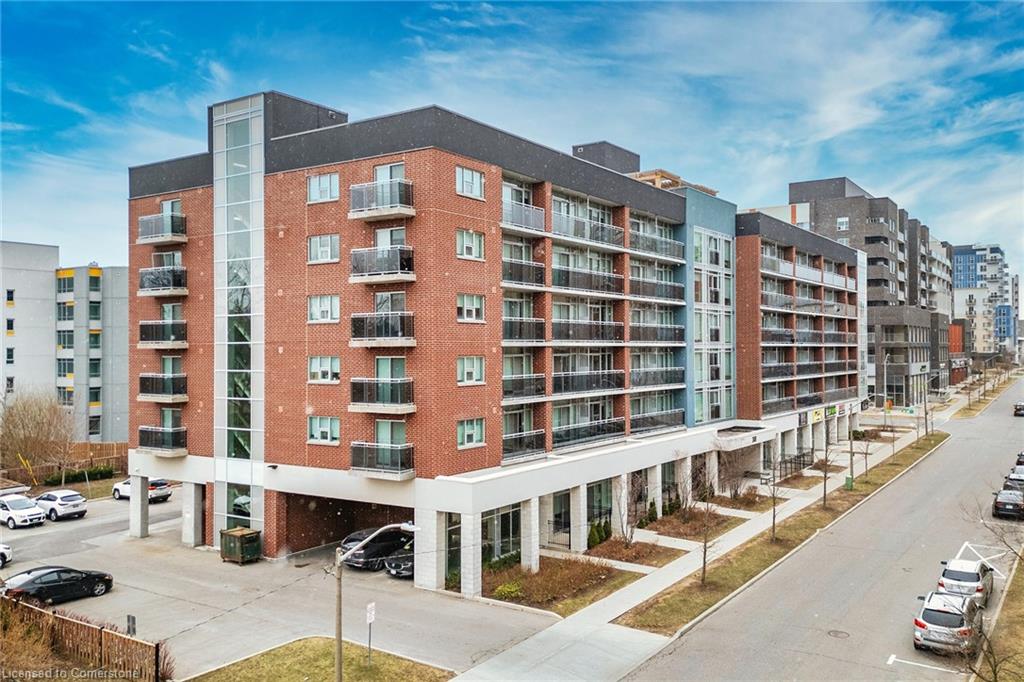 407-308 Lester Street Property Photo 1