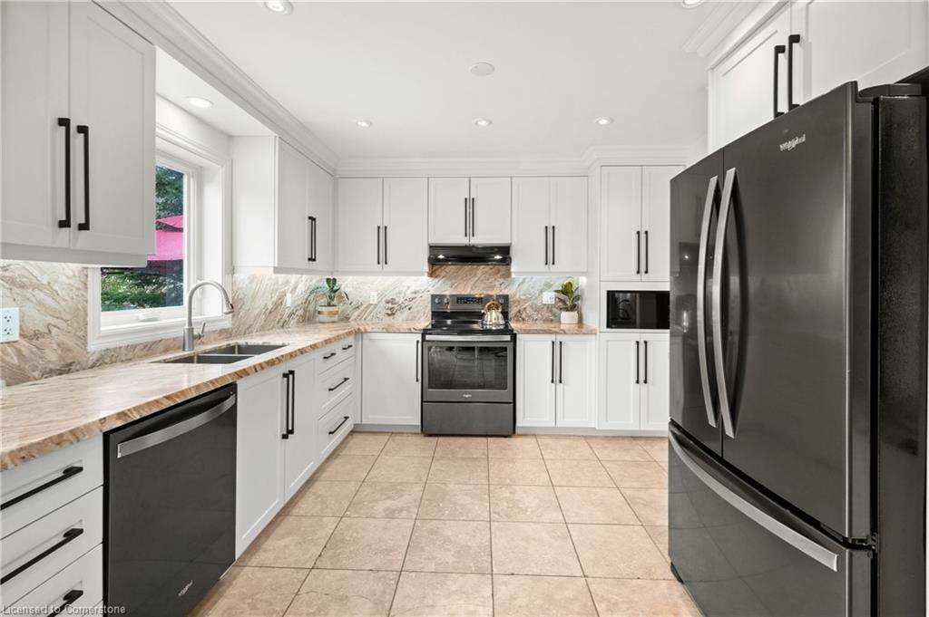 23 Dawkins Crescent Property Photo 10