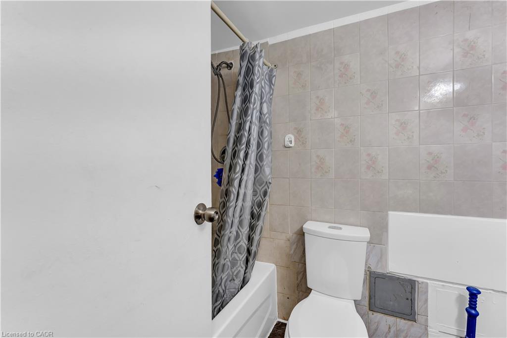 517-4673 Jane Street Property Photo 20