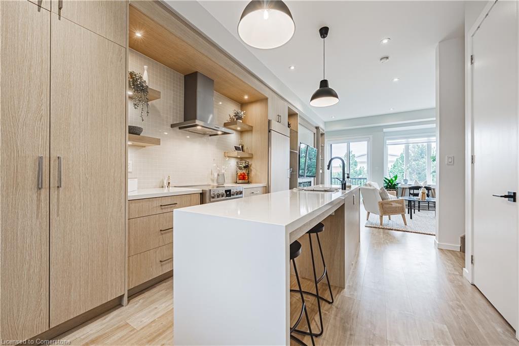 266 Vellwood Common Property Photo