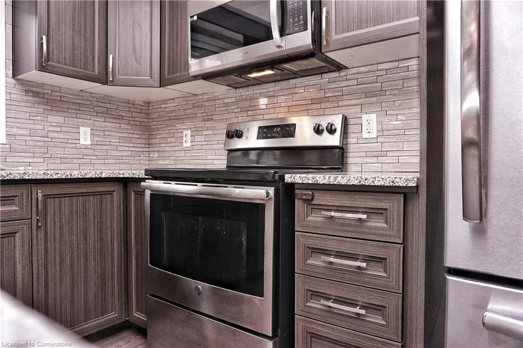 58 Meadowridge Street Property Photo 7