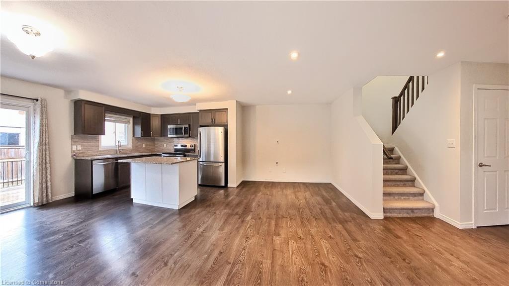 58 Meadowridge Street Property Photo 12