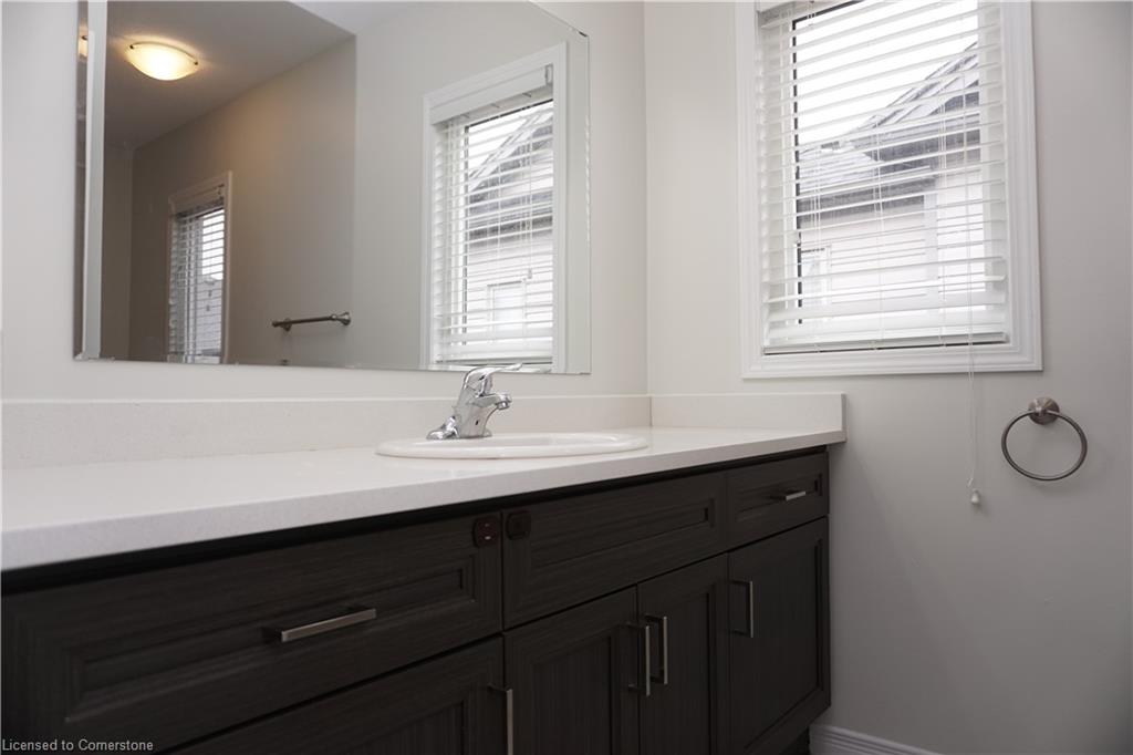 58 Meadowridge Street Property Photo 22