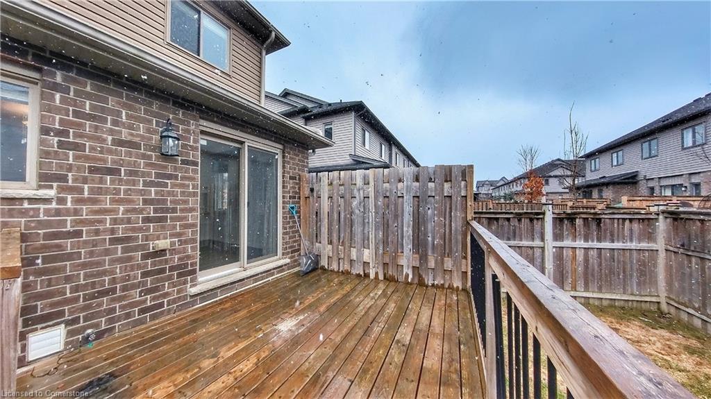 58 Meadowridge Street Property Photo 39