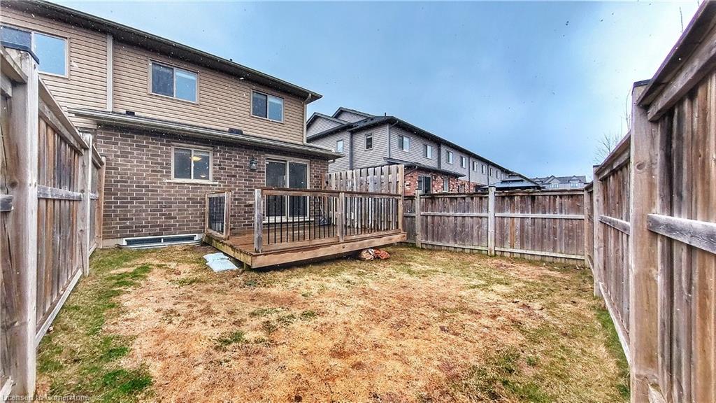 58 Meadowridge Street Property Photo 41