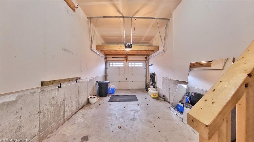 58 Meadowridge Street Property Photo 42