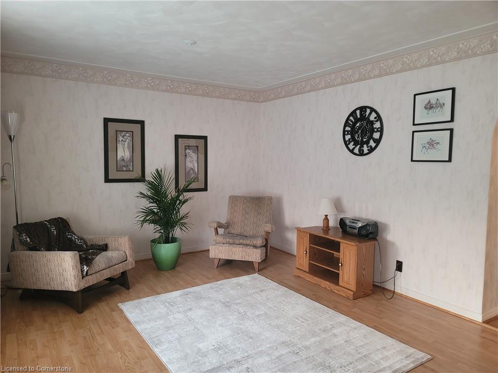 53 Kingswood Drive Property Photo 8