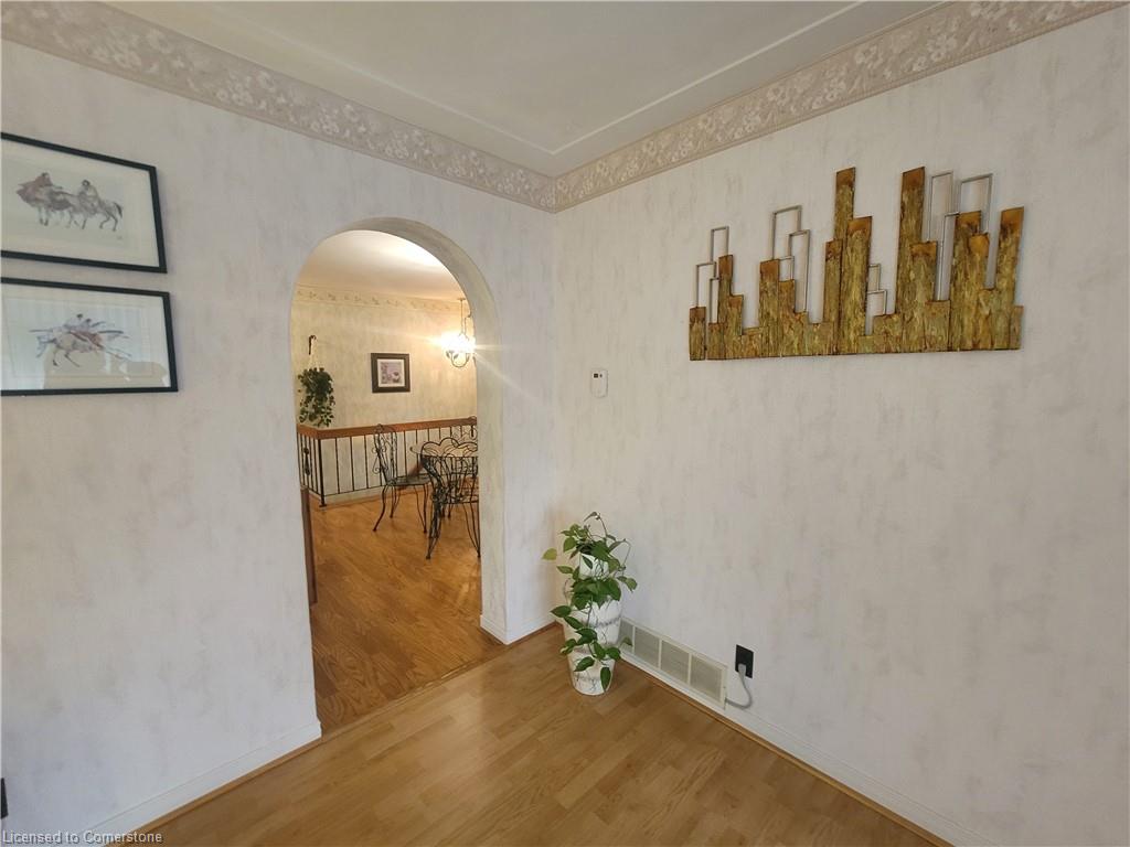 53 Kingswood Drive Property Photo 11