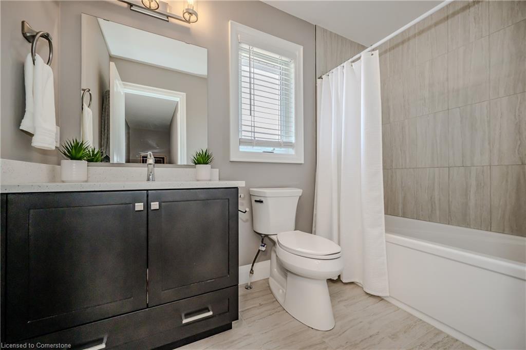 124 Woodberry Crescent Property Photo 28