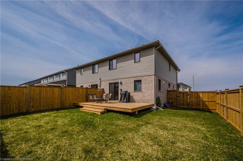 124 Woodberry Crescent Property Photo 37