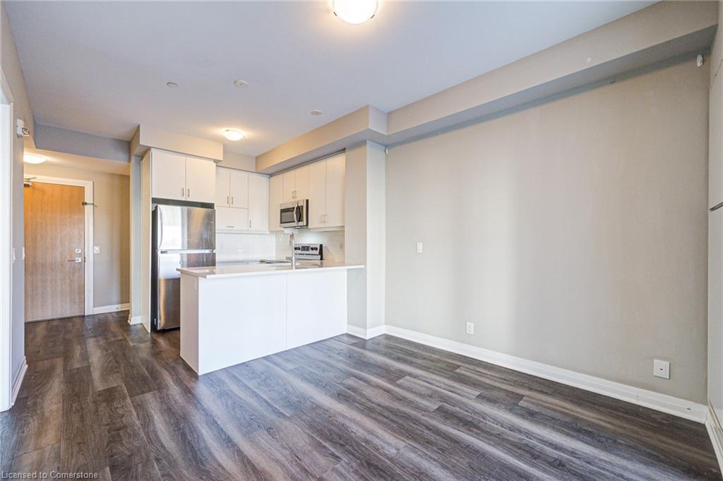234-128 Grovewood Common Property Photo 16
