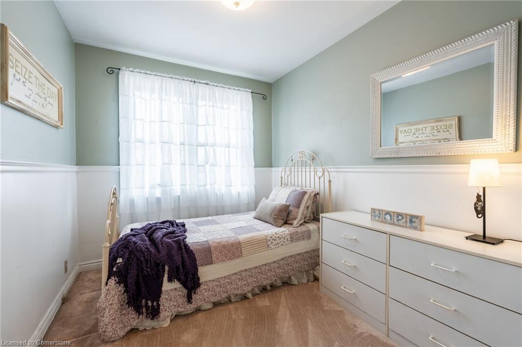 681 8 Highway Property Photo 14