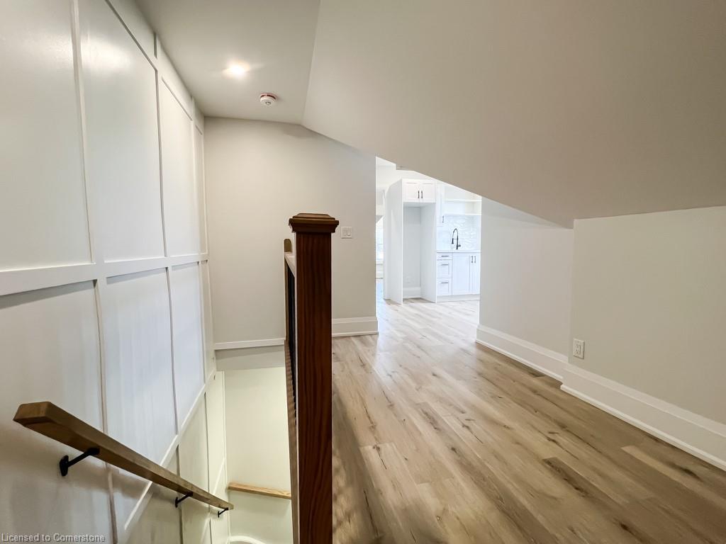 3-396 Barton Street Property Photo 8