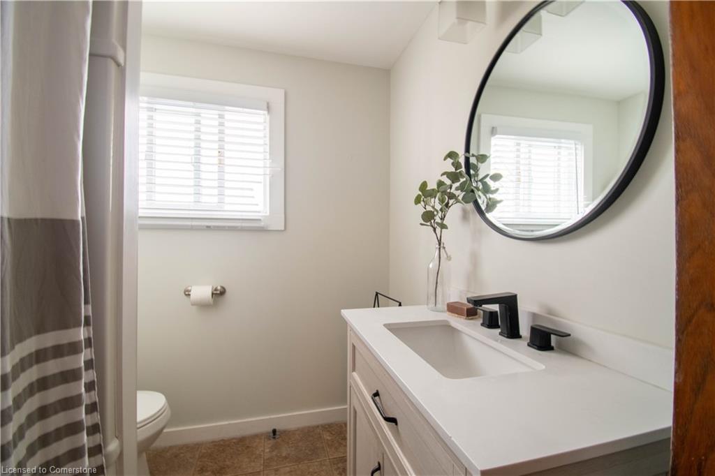 34 Venison Street W Property Photo 20