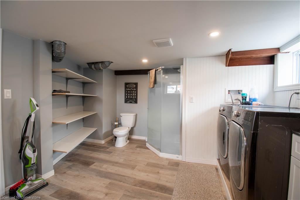 34 Venison Street W Property Photo 23