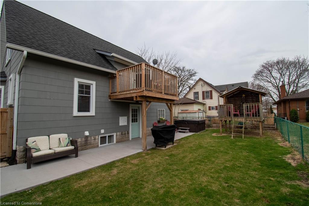 34 Venison Street W Property Photo 25
