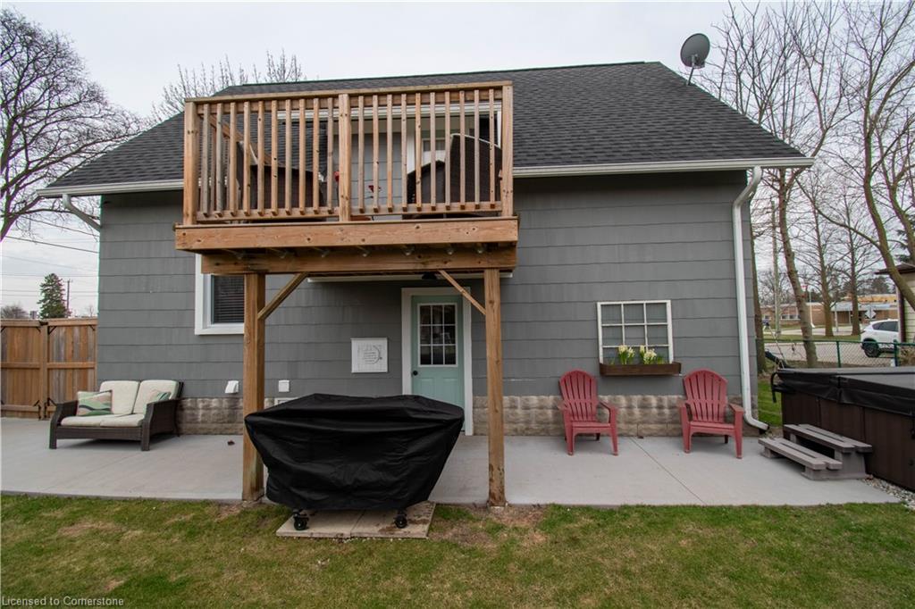 34 Venison Street W Property Photo 28