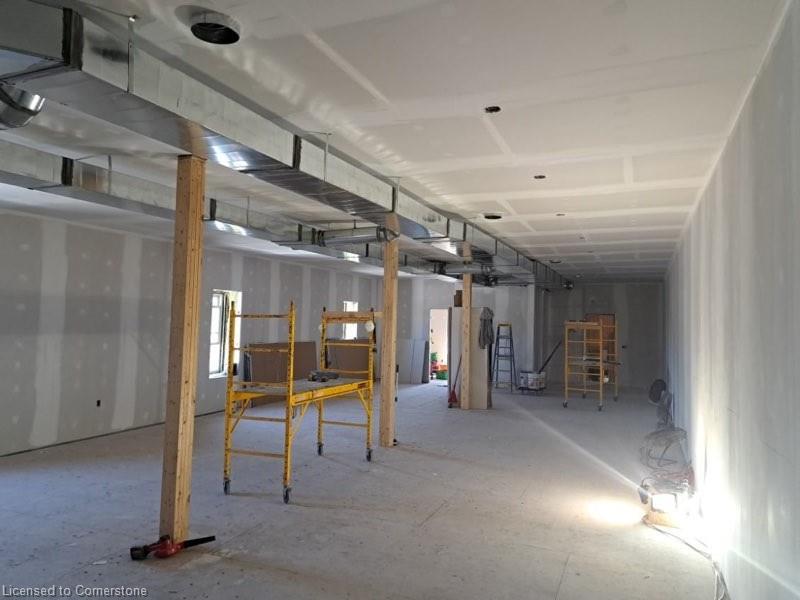 201 Jarvis Street Property Photo 4