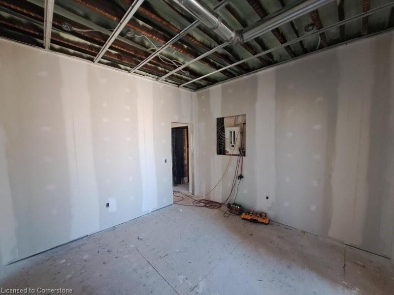 201 Jarvis Street Property Photo 5