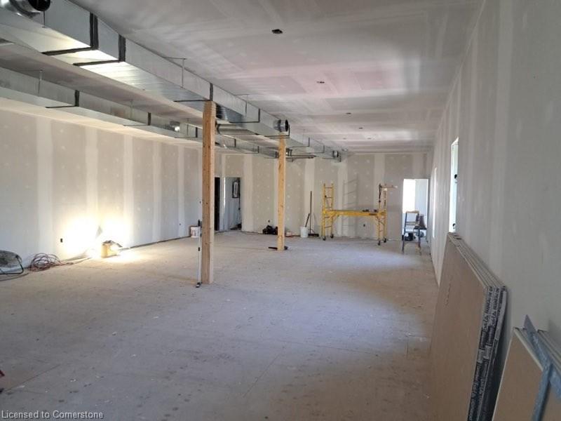 201 Jarvis Street Property Photo 7