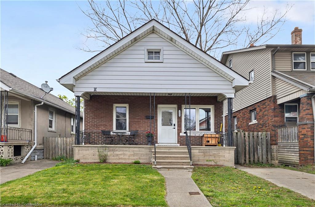 1526 Lillian Avenue Property Photo