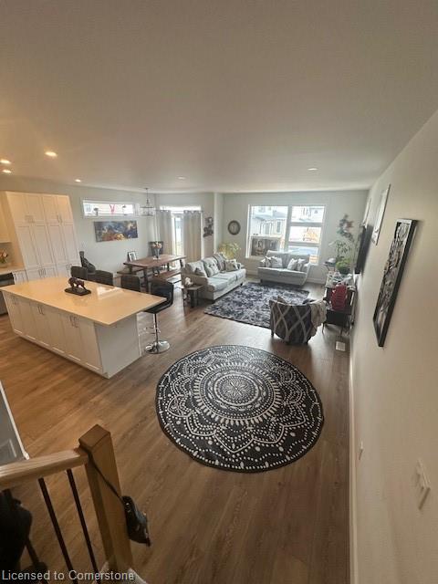 13 Erie Court Property Photo 8