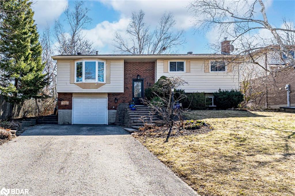 45 Shoreview Drive Property Photo 1