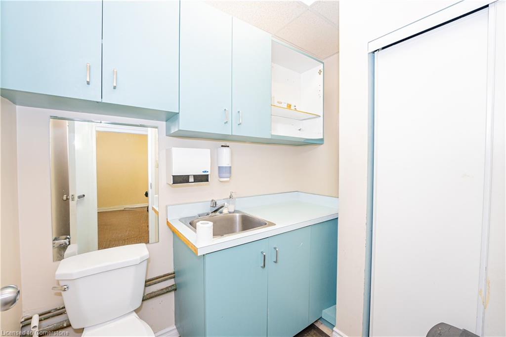 190 Wilson Avenue Property Photo 28