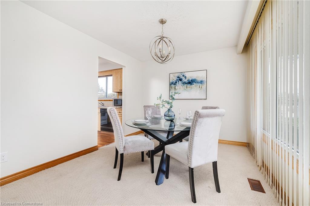 100 Hadeland Avenue Property Photo 8