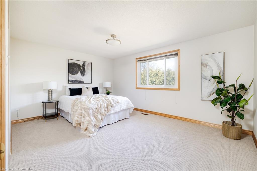 100 Hadeland Avenue Property Photo 10