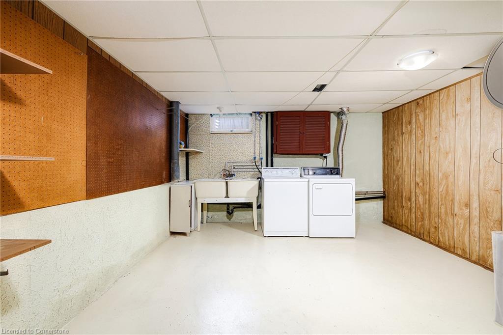 100 Hadeland Avenue Property Photo 23