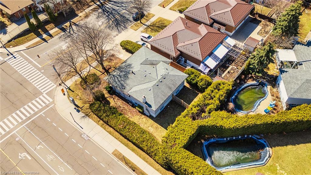 100 Hadeland Avenue Property Photo 33