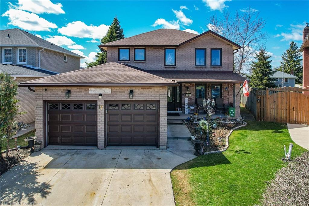 17 Velvet Court E Property Photo