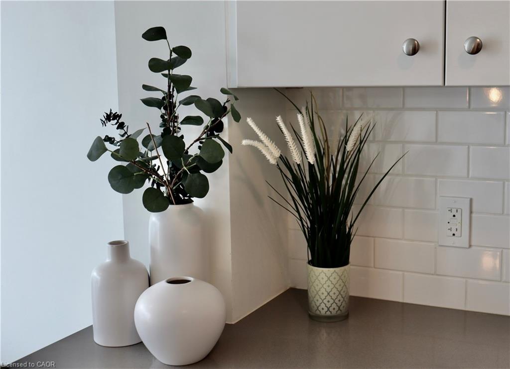 903-108 Garment Street Property Photo 15