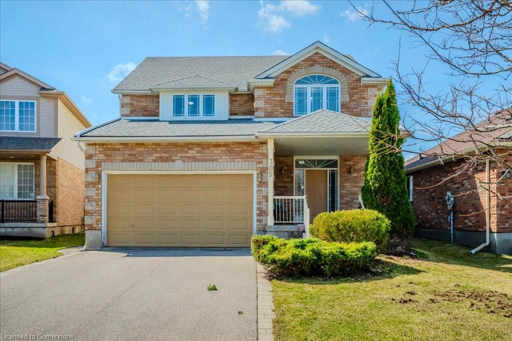 705 Breakwater Crescent Property Photo
