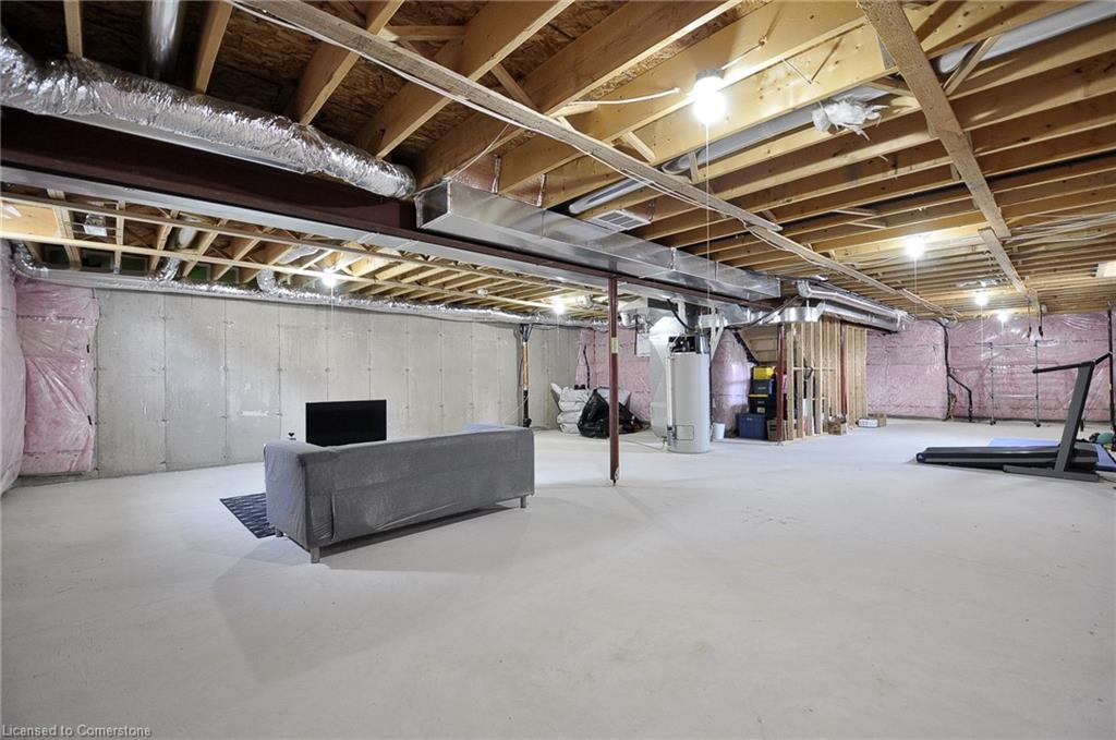 16-550 Grey Street Property Photo 22