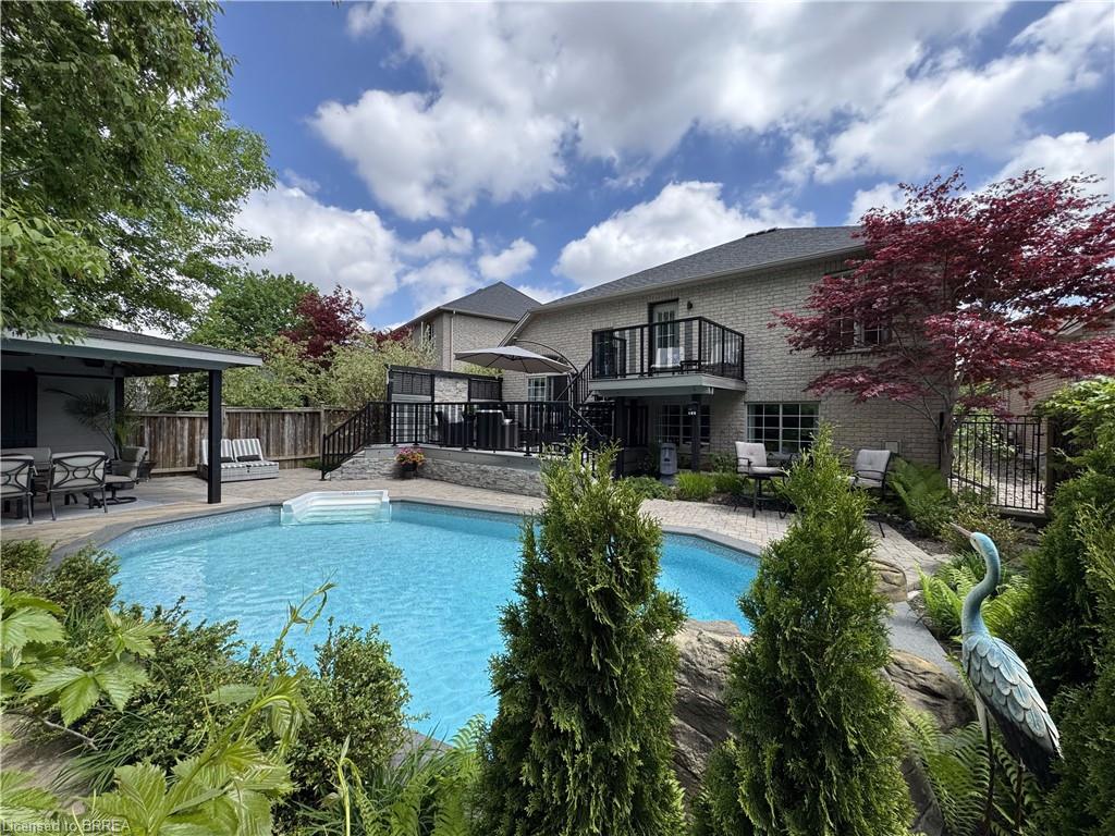 37 Macdonald Crescent Property Photo 1