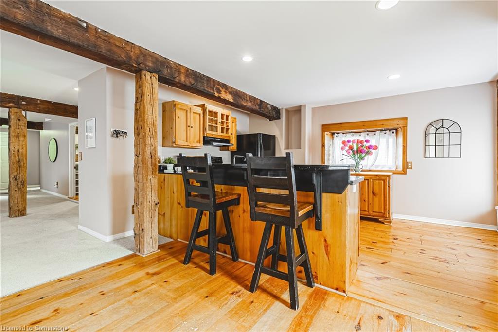 110 Freelton Road Property Photo 4