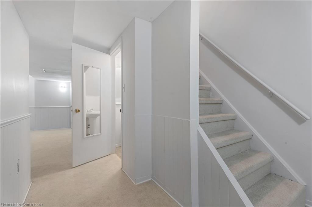 33-1350 Limeridge Road E Property Photo 21