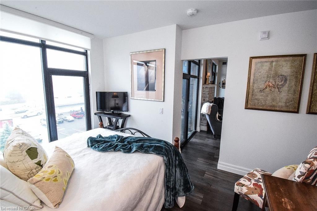38 Harbour Street Property Photo 21