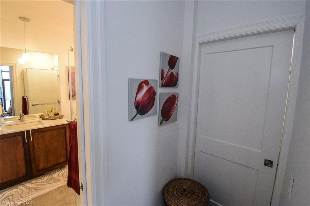 38 Harbour Street Property Photo 23