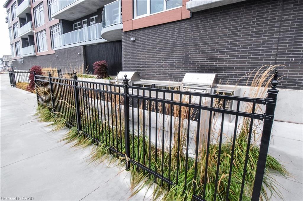 38 Harbour Street Property Photo 39