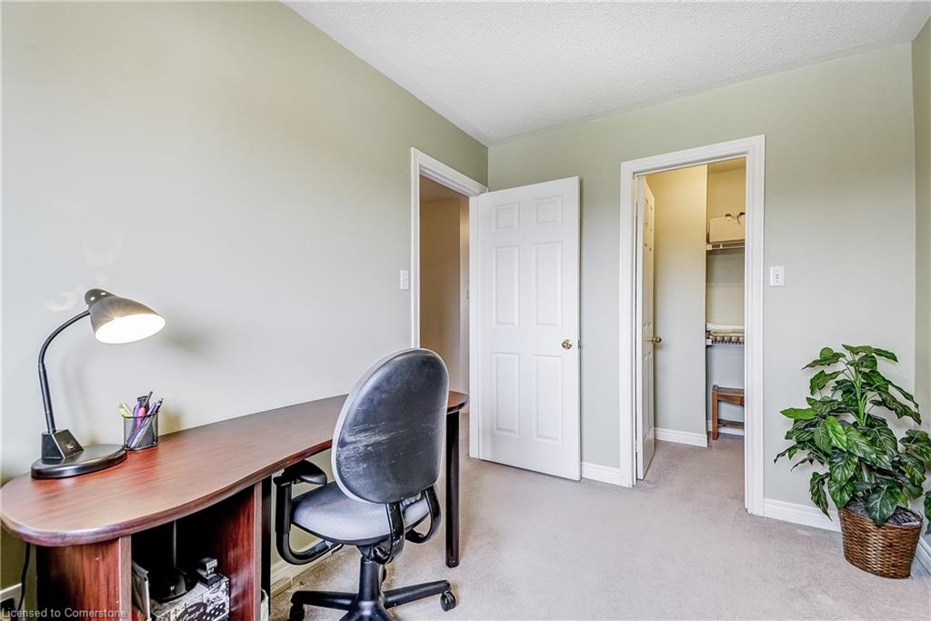 30 Kildonan Crescent Property Photo 18